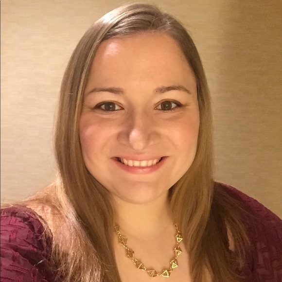 Meet your Posher, Anna - Picture 1 of 1